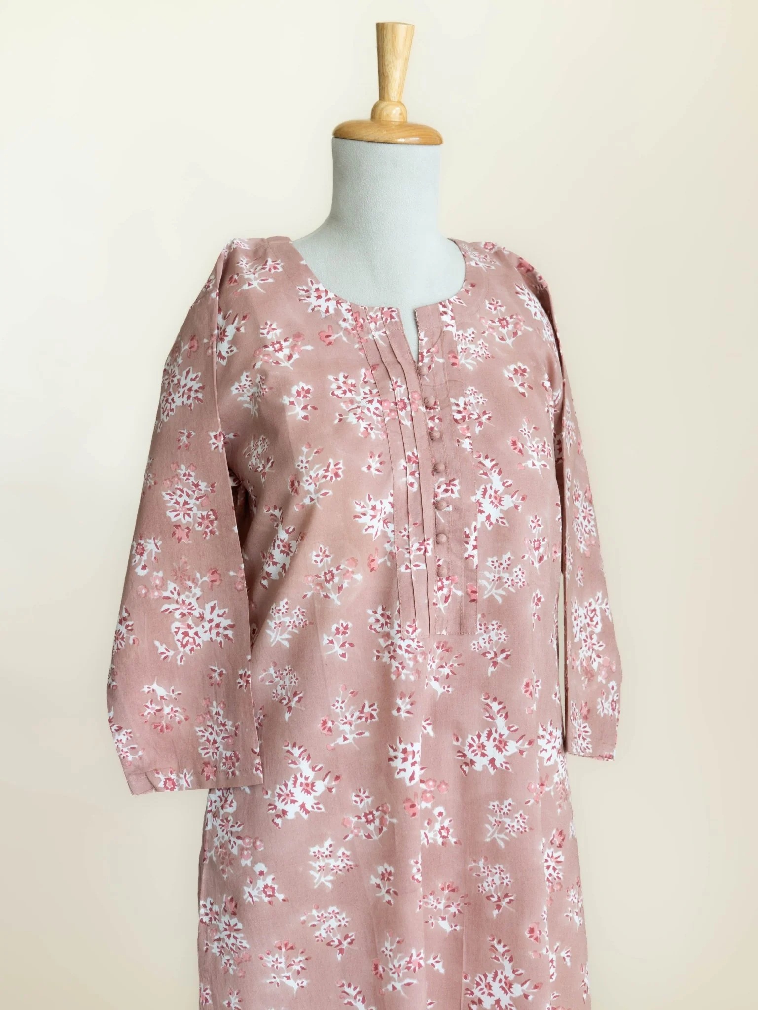 leyla-cotton-block-printed-straight-kurta-efe83653-1 Leyla Cotton Block Printed Straight Kurta