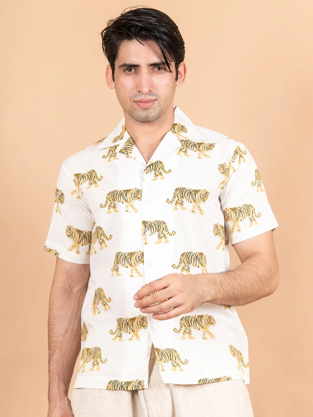 twoway-tiger-printed-half-sleeves-shirt-xxxl-white-half-sleeves-590415f4-1 Twoway Tiger Printed Half Sleeves Shirt - XXXL / White / Half Sleeves