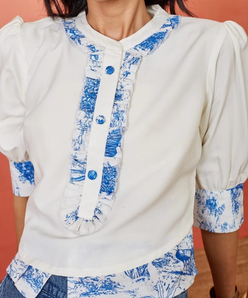 Women Off White & Blue Floral Print Puff Sleeve Rayon Top