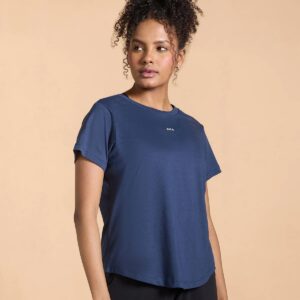Women Solid Cotton Essential Top